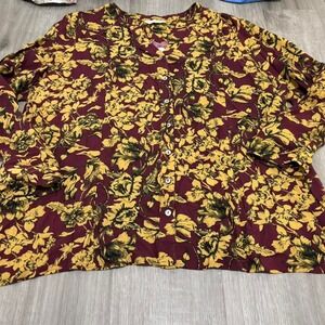 Soft surroundings Burgundy and yellow floral button-up blouse 100%‎ Rayon